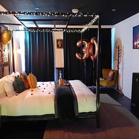 The Penny Black Apartment With Indoor Hot Tub Slamannan Exteriér fotografie